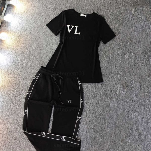 whole body two piece set designers womens classic fashion version round neck tshirt loose casual version sports pants women designer clothes, White
whole body two piece set designers womens classic fashion version round neck tshirt loose casual version sports pants women designer clothes, White