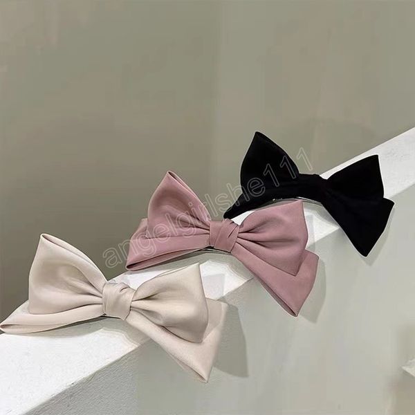 black pink and white bowknot clip headdress women girls hair clip elegant temperament of girls hair clip, Slivery;white
black pink and white bowknot clip headdress women girls hair clip elegant temperament of girls hair clip, Slivery;white