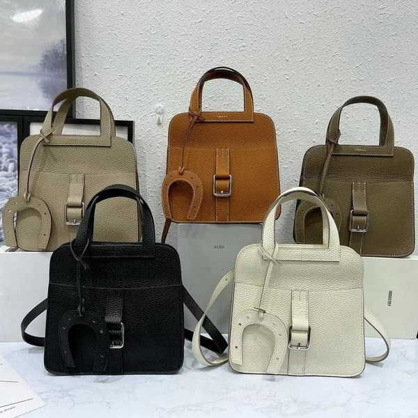 h21cm28cm small mini horseshoe bag spring new layer cow leather hand messenger shoulder bag for women
h21cm28cm small mini horseshoe bag spring new layer cow leather hand messenger shoulder bag for women