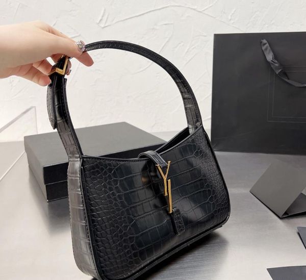 2023 y shape luxury wallet mini purses crossbody designer bag woman handbag shoulder bags designer women bag luxurys handbags gold chain bag
2023 y shape luxury wallet mini purses crossbody designer bag woman handbag shoulder bags designer women bag luxurys handbags gold chain bag