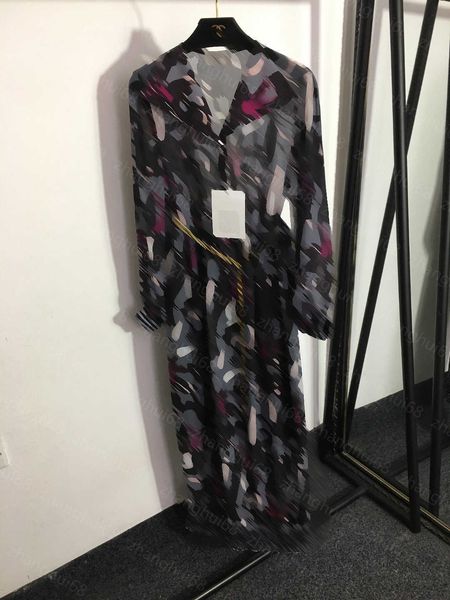 23ss womens designer clothing summer dresses women dress temperament color matching printed hardware chain belt waist v-neck long sleeve dre, Black;gray
23ss womens designer clothing summer dresses women dress temperament color matching printed hardware chain belt waist v-neck long sleeve dre, Black;gray
