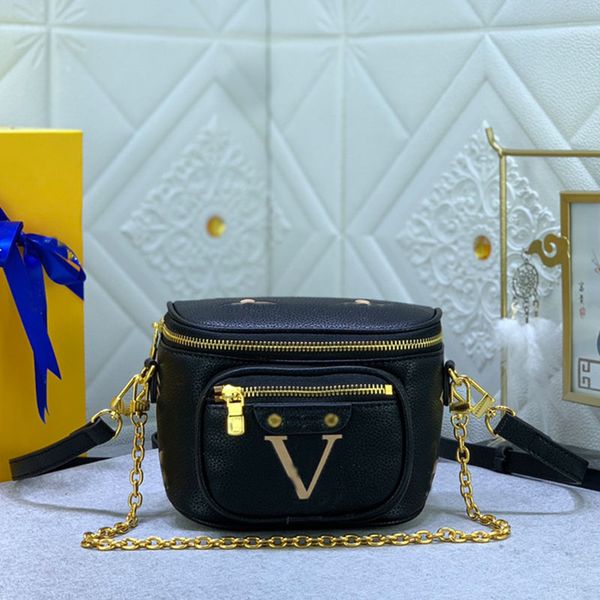 designer embossing fanny packs womens chain tote bag leather crossbody mini bumbag wallet men and women breast pack belt bag leisure shoulde
designer embossing fanny packs womens chain tote bag leather crossbody mini bumbag wallet men and women breast pack belt bag leisure shoulde
