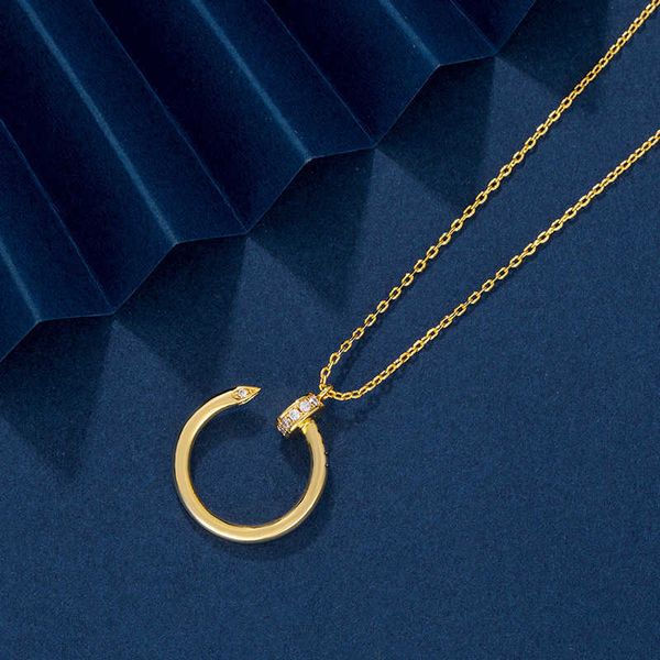 original designer carti s925 pure silver shiny head and tail drill nail necklace is creative luxurious simple elegant high-grade clavicle ch, Black
original designer carti s925 pure silver shiny head and tail drill nail necklace is creative luxurious simple elegant high-grade clavicle ch, Black