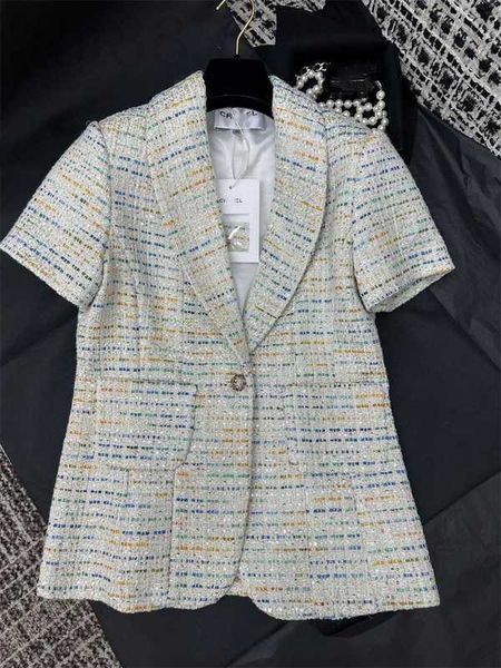women's jackets designer summer new style celebrity fashion versatile gold thread knitted short sleeve suit collar coat women wb6i, Black;brown
women's jackets designer summer new style celebrity fashion versatile gold thread knitted short sleeve suit collar coat women wb6i, Black;brown