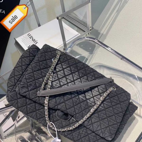 women's brand designers shoulder bags tote new fashion retro series textural shoulder strap chain messenger bag all portable cross-body
women's brand designers shoulder bags tote new fashion retro series textural shoulder strap chain messenger bag all portable cross-body