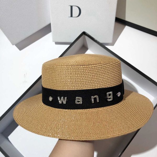designer a wang luxury luxury new style king rhinestone letter flat hat korean version star net red outdoor sun women wide brim sunscreen, Blue;gray
designer a wang luxury luxury new style king rhinestone letter flat hat korean version star net red outdoor sun women wide brim sunscreen, Blue;gray