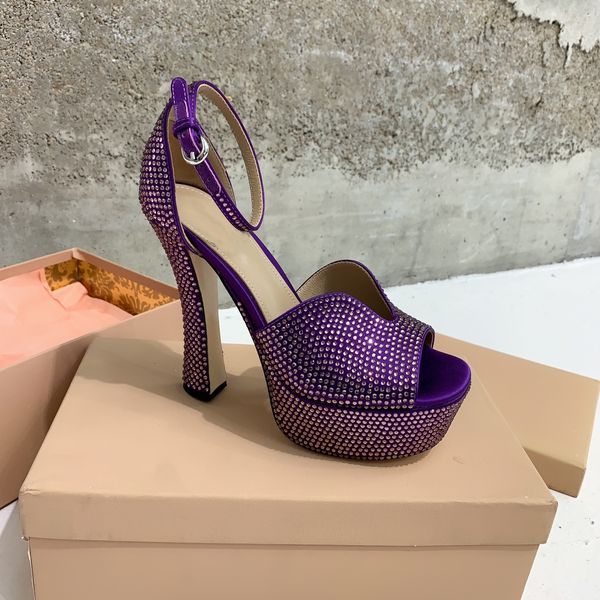 spring autumn women pumps fashion shiny crystal super high heels sandals flat platform genuine leather party dress shoes woman, Black;white
spring autumn women pumps fashion shiny crystal super high heels sandals flat platform genuine leather party dress shoes woman, Black;white
