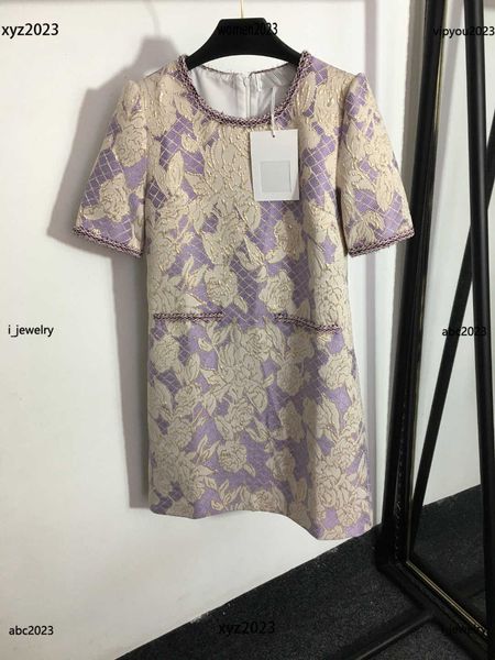 plus size designer woman dress size s-xl round neck short sleeve dress bright silk floral print skirt luxurious june16, Black;gray
plus size designer woman dress size s-xl round neck short sleeve dress bright silk floral print skirt luxurious june16, Black;gray