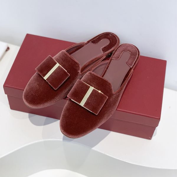 women summer slippers fashion genuine leather mules low heels butterfly knot slippers runway outfit round toe beach slippers, Black;white
women summer slippers fashion genuine leather mules low heels butterfly knot slippers runway outfit round toe beach slippers, Black;white