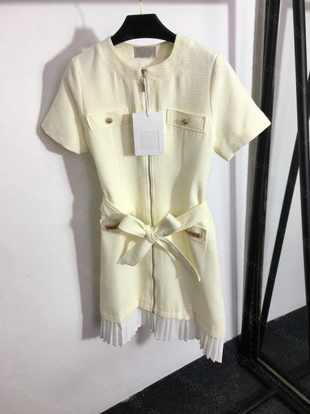 23ss summer dresses women dress womens designer clothing pleated patchwork lace-up short sleeve dress womens clothing, Black;gray
23ss summer dresses women dress womens designer clothing pleated patchwork lace-up short sleeve dress womens clothing, Black;gray