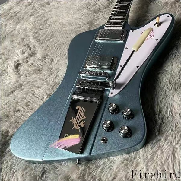 custom firebird electric guitar finish metallic blue, jazz vibrato bridge pull plate, 2 pickups can be changed
custom firebird electric guitar finish metallic blue, jazz vibrato bridge pull plate, 2 pickups can be changed