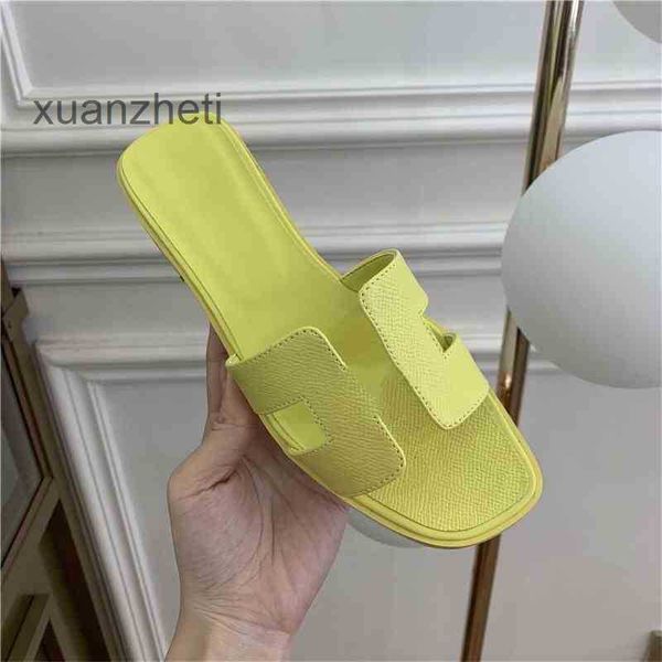 beacflat shoes slipper slippers classic oran 2023 fashion slipper women h. sandals woman summer slides lady cartoon big head leather l bathr
beacflat shoes slipper slippers classic oran 2023 fashion slipper women h. sandals woman summer slides lady cartoon big head leather l bathr