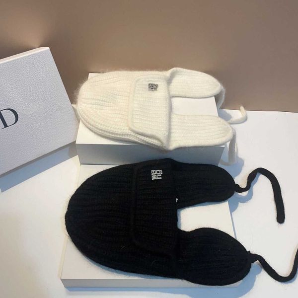 designer a wang luxury winter new rabbit hair knitted hat korean edition diamond king soft glutinous cute woolen outdoor warm ear protection, Blue;gray
designer a wang luxury winter new rabbit hair knitted hat korean edition diamond king soft glutinous cute woolen outdoor warm ear protection, Blue;gray