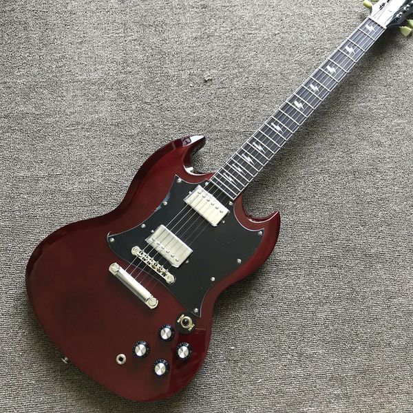 custom store, sg400 electric guitar, 22 frets, 2 piece pickup, chrome hardware , ing
custom store, sg400 electric guitar, 22 frets, 2 piece pickup, chrome hardware , ing