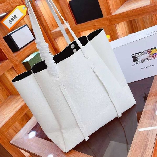 women's brand designer handbags shoulder bags crossbody bag tote 2023 fashion all-in-one shopping bag multifunctional black and white t
women's brand designer handbags shoulder bags crossbody bag tote 2023 fashion all-in-one shopping bag multifunctional black and white t