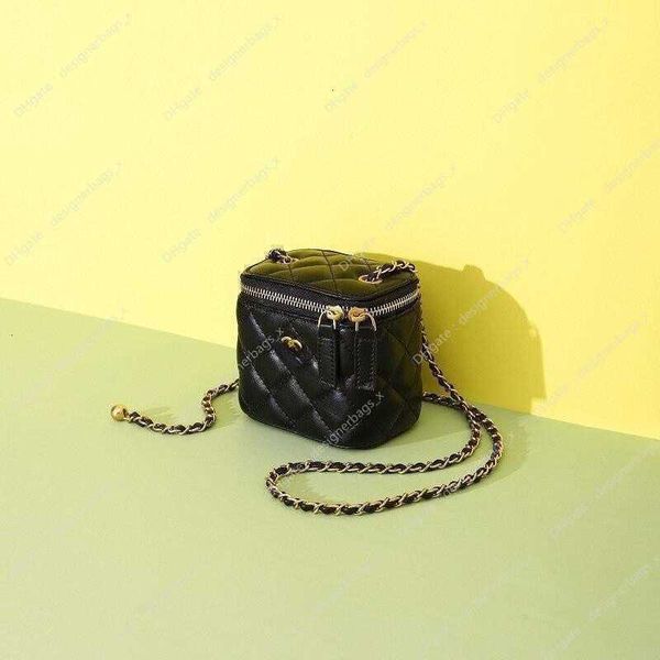 red wallets designer woman 2023 chain new mouth box fashion bag crossbody mini makeup handbag designers bags
red wallets designer woman 2023 chain new mouth box fashion bag crossbody mini makeup handbag designers bags