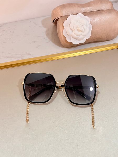 new classic designer sunglasses fashion trend sun glasses anti-glare casual eyeglasses for women beach sunglasses, White;black
new classic designer sunglasses fashion trend sun glasses anti-glare casual eyeglasses for women beach sunglasses, White;black