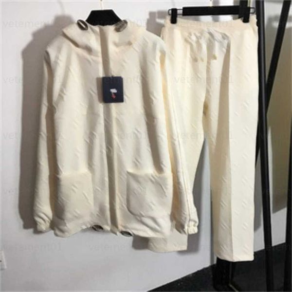 tracksuits long pant two piece set stereoscopic old flower logo embossed long-sleeved hooded jacket elastic waist straight pants womens desi, White
tracksuits long pant two piece set stereoscopic old flower logo embossed long-sleeved hooded jacket elastic waist straight pants womens desi, White