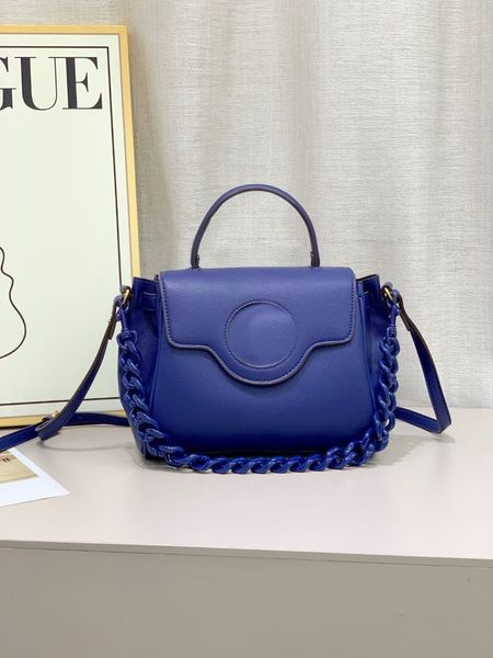 classic women crossbody bags ladies cosmetic women shoulder bags luxurys designers bag leather handbags totes wallet purse tote
classic women crossbody bags ladies cosmetic women shoulder bags luxurys designers bag leather handbags totes wallet purse tote