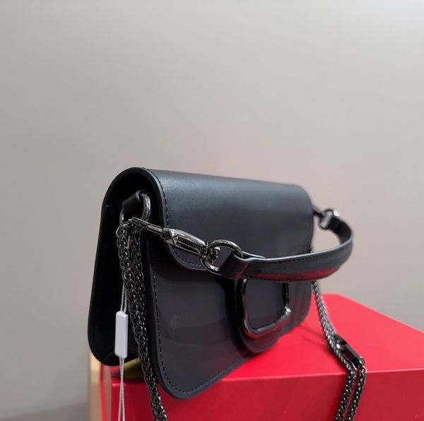 luxury leather handbag chain bag women fashion designers bags female clutch classic girl handbags
luxury leather handbag chain bag women fashion designers bags female clutch classic girl handbags