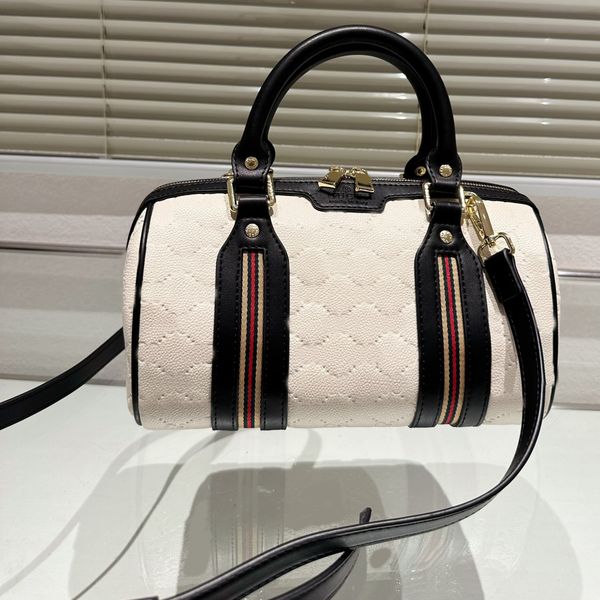 pillow men bags designer brand bag bostons totes crossbody luxury handbags fashion shoulder bag lady letter purse phone canvas artwork
pillow men bags designer brand bag bostons totes crossbody luxury handbags fashion shoulder bag lady letter purse phone canvas artwork