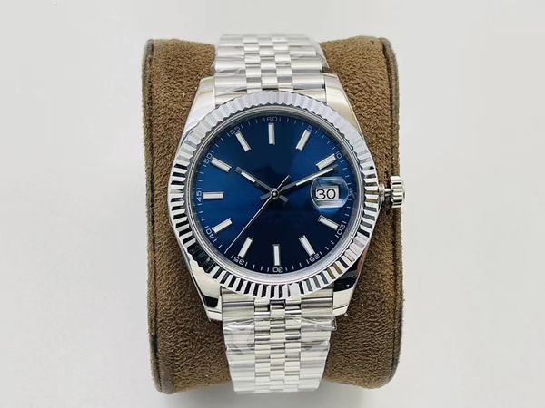 fashion men luxury watch automatic mechanical stainless steel strap classic style stainless steel luminous sapphire watch, Slivery;brown
fashion men luxury watch automatic mechanical stainless steel strap classic style stainless steel luminous sapphire watch, Slivery;brown