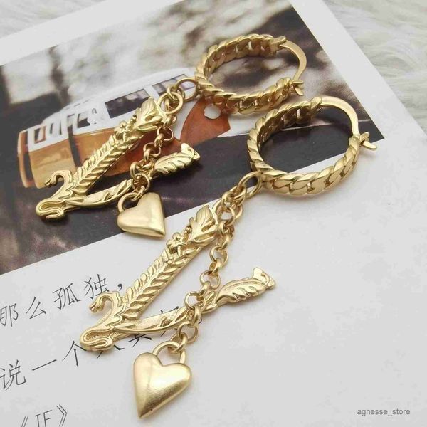 stud fashion designer dangles earrings letter banshee head 18k gold womens r230619, Golden;silver
stud fashion designer dangles earrings letter banshee head 18k gold womens r230619, Golden;silver