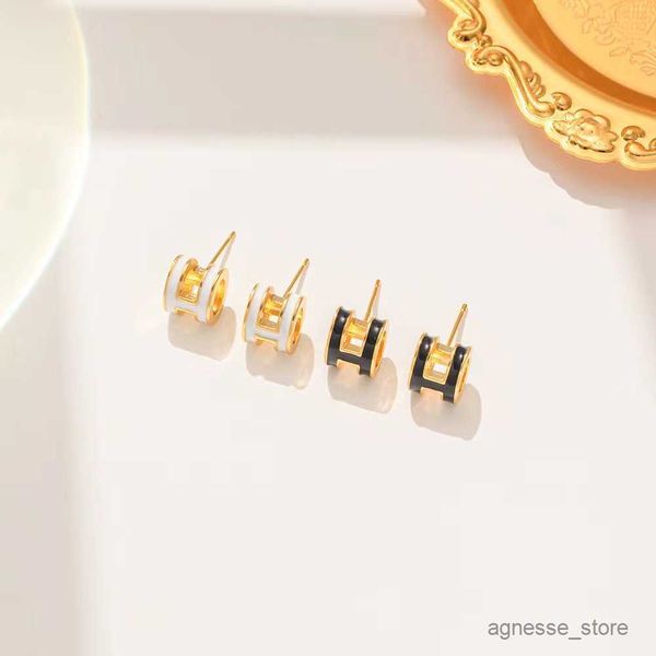 stud designer earrings letter 18k gold grass earrings female design high-grade earrings new fashion temperament earrings r230619, Golden;silver
stud designer earrings letter 18k gold grass earrings female design high-grade earrings new fashion temperament earrings r230619, Golden;silver