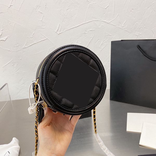 designer bags cake shape design classic small loveliness mooncake bun luxury brand handbags high-end fashion dhoulder bag handbag exquisite
designer bags cake shape design classic small loveliness mooncake bun luxury brand handbags high-end fashion dhoulder bag handbag exquisite