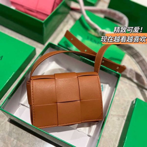 luxury bottegass venetas jodie woven cloud tote 2023 purse crossbody small bag women's summer 202021 new fashion versatile chest red wa
luxury bottegass venetas jodie woven cloud tote 2023 purse crossbody small bag women's summer 202021 new fashion versatile chest red wa