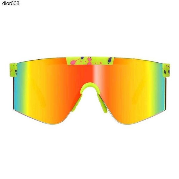 big frame pit oversize one piece lens mirror ski cycling sport polarized bike sunglass319f, White;black
big frame pit oversize one piece lens mirror ski cycling sport polarized bike sunglass319f, White;black