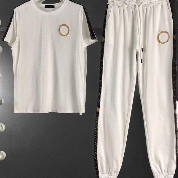 loose leisure womens two piece pants round neck gold silk portrait short-sleeved t-shirt elastic band casual pants 2 colors 4 sizes sweatpan, White
loose leisure womens two piece pants round neck gold silk portrait short-sleeved t-shirt elastic band casual pants 2 colors 4 sizes sweatpan, White
