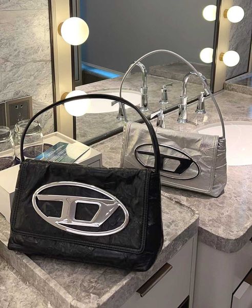 hobo bag silver underarm bag women's texture niche spicy girl style jingle bag portable medieval bag shoulder bag 5iqs
hobo bag silver underarm bag women's texture niche spicy girl style jingle bag portable medieval bag shoulder bag 5iqs