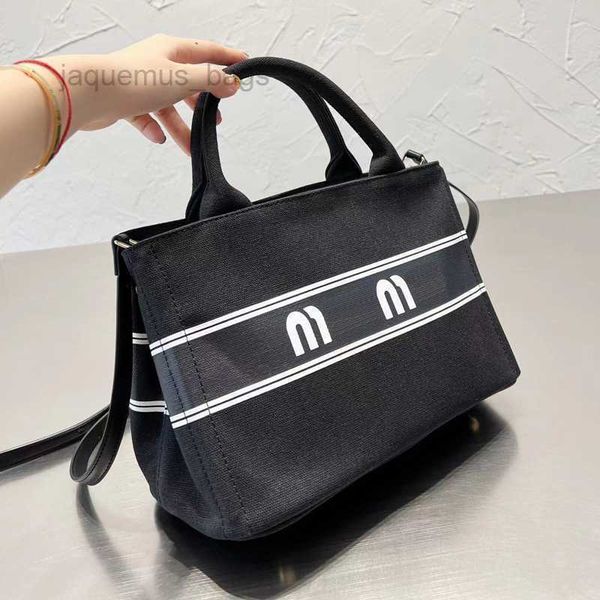 designer bags women tote bag handbag shoulder bags high version leather purses ladies large travel multifunctional autumn and winter
designer bags women tote bag handbag shoulder bags high version leather purses ladies large travel multifunctional autumn and winter