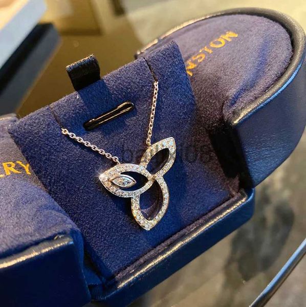 pendant necklaces korea cute fashion new triangle geometry aaa cubic zirconia neckle female wedding party holiday gift temperament jewelry j, Silver
pendant necklaces korea cute fashion new triangle geometry aaa cubic zirconia neckle female wedding party holiday gift temperament jewelry j, Silver