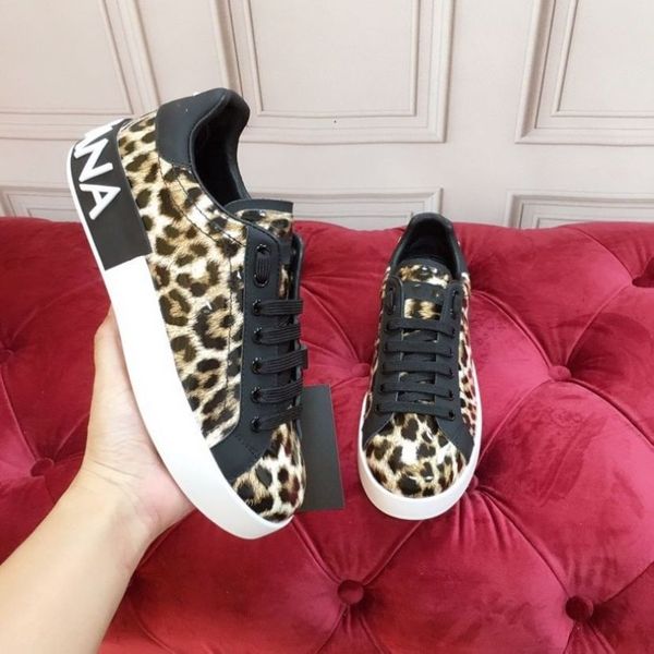 2023 designer luxury casual shoes men women sneakers hand-polished and used old sports shoe series bottom size35-45 a95, Black
2023 designer luxury casual shoes men women sneakers hand-polished and used old sports shoe series bottom size35-45 a95, Black