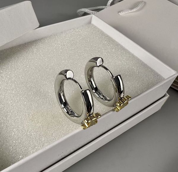 2023 luxury quality charm drop earring with two colors plated have stamp box special design ps7147b, Golden
2023 luxury quality charm drop earring with two colors plated have stamp box special design ps7147b, Golden
