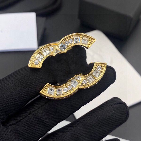 2023 latest pins designer brooches ccity luxury pin women jewelry gold high-quality woman men brooche accessories 7045, Gray
2023 latest pins designer brooches ccity luxury pin women jewelry gold high-quality woman men brooche accessories 7045, Gray
