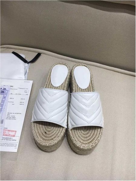 slipper women's summer fashion wear waterproof platform slope heel cool drag thick bottom high heels muffin bottoms word slippers, Black
slipper women's summer fashion wear waterproof platform slope heel cool drag thick bottom high heels muffin bottoms word slippers, Black