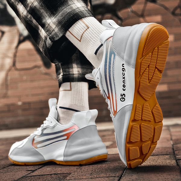 new arrival internal increase sneakers non-slip running shoes thick sole damping casual shoes summer breathable height trainers, Black
new arrival internal increase sneakers non-slip running shoes thick sole damping casual shoes summer breathable height trainers, Black