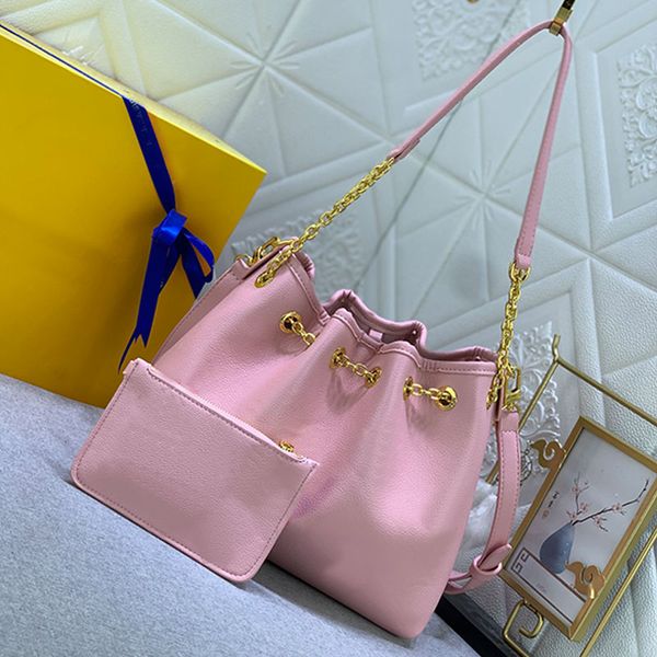 gradient bucket bags women designer handbags fashion old flower letters leather soft drawstring 2 in 1 removable chain leather shoulder stra
gradient bucket bags women designer handbags fashion old flower letters leather soft drawstring 2 in 1 removable chain leather shoulder stra