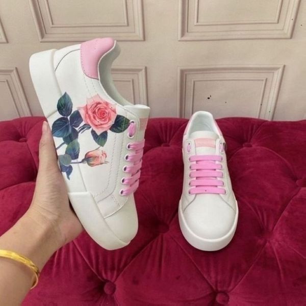 2023 designer luxury casual shoes men women sneakers hand-polished and used old sports shoe series bottom size35-45 a30, Black
2023 designer luxury casual shoes men women sneakers hand-polished and used old sports shoe series bottom size35-45 a30, Black