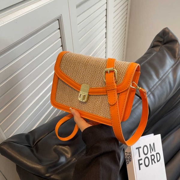 beach totes bags popular underarm small square bag 2023 new trend high-end feeling niche texture exquisite broadband crossbody for women
beach totes bags popular underarm small square bag 2023 new trend high-end feeling niche texture exquisite broadband crossbody for women