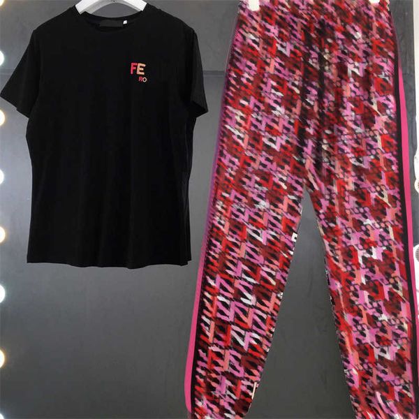 leisure two piece women pants colorful letters round neck short-sleeved t-shirt tucked-in waist mixed color letter print long pants womens c, White
leisure two piece women pants colorful letters round neck short-sleeved t-shirt tucked-in waist mixed color letter print long pants womens c, White