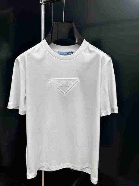 women's t-shirt designer summer new high set triangle logo casual versatile fashion round neck men's and short sleeve t-shirt 4lj8, White
women's t-shirt designer summer new high set triangle logo casual versatile fashion round neck men's and short sleeve t-shirt 4lj8, White