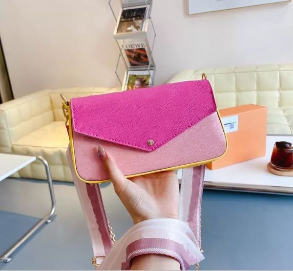 designer chain bag shoulder card 3 colors handbag bag women crossbody purse bag three-piece flower fashion ladies leather classic walle imus
designer chain bag shoulder card 3 colors handbag bag women crossbody purse bag three-piece flower fashion ladies leather classic walle imus
