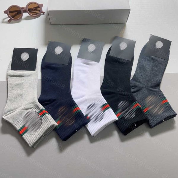 23ss high-cut socks designer men women sock 5 pairs in box color mosaic portrait jacquard short socks pure cotton sweat-absorbent comfortabl, Black
23ss high-cut socks designer men women sock 5 pairs in box color mosaic portrait jacquard short socks pure cotton sweat-absorbent comfortabl, Black