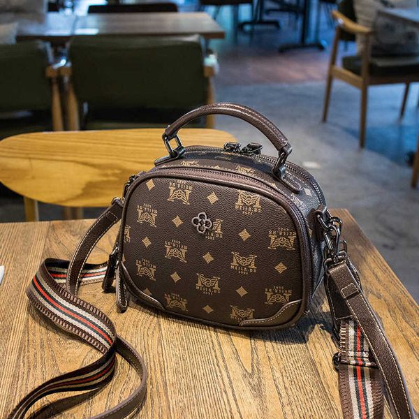 niche women's bags new women's bags minimalist handbags versatile fashionable and fashionable crossbody bags shoulder bags trendy
niche women's bags new women's bags minimalist handbags versatile fashionable and fashionable crossbody bags shoulder bags trendy