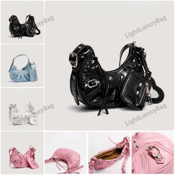 cagole designers le mini bag brands underarm wrap rivet fashion tassel fold bag single tassel shoulder crossbody bag
cagole designers le mini bag brands underarm wrap rivet fashion tassel fold bag single tassel shoulder crossbody bag