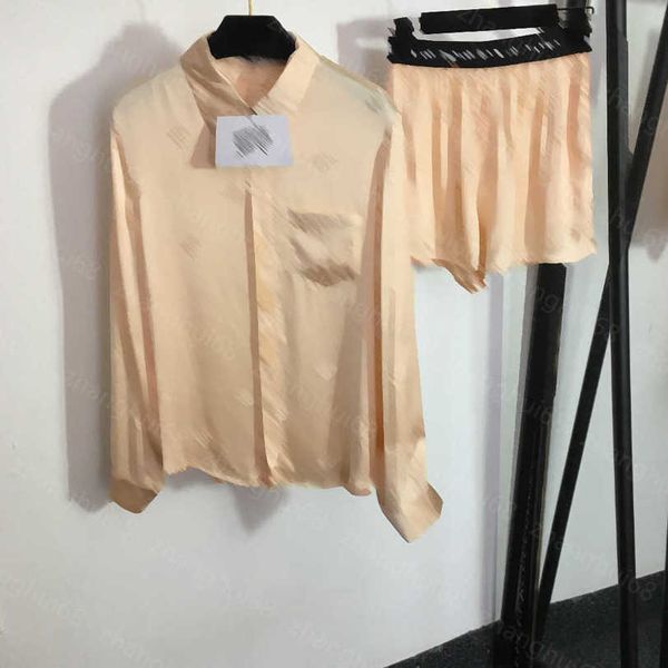 23ss women shorts sets womens designer clothing casual suit jacquard letter long sleeve shirt webbed elastic waist wide leg shorts set women, White
23ss women shorts sets womens designer clothing casual suit jacquard letter long sleeve shirt webbed elastic waist wide leg shorts set women, White